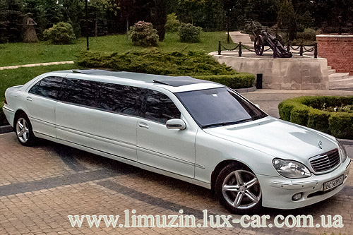 ë³ìóçèíè ó Ëüâîâ³ - Limuzin Mercedes Benz Pulman